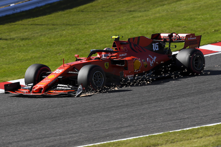 Charles Leclerc zahlte einen hohen Preis dafür, dass er nach dem Verstappen-Crash nicht gleich an die Box fuhr