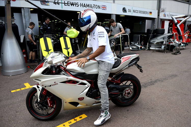 Lewis Hamilton liebt Motorräder