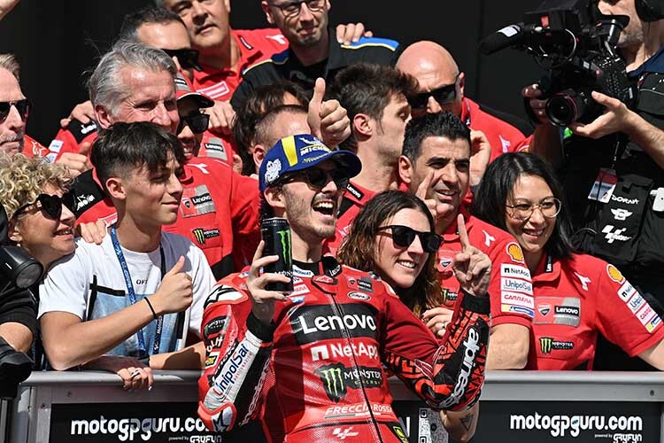 Weltmeister Pecco Bagnaia beim Sieg in Portimão 2023