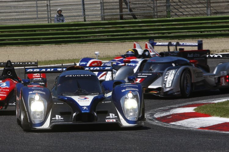 Der siegreiche Peugeot 908 in Imola 2011