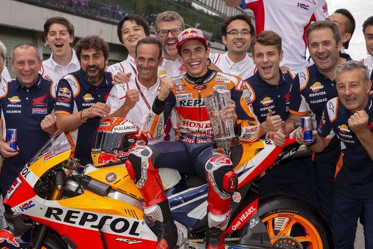 50. MotoGP-Sieg: Das Repsol Honda Team feierte Marc Márquez