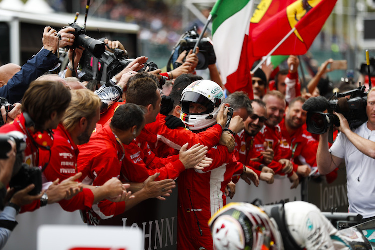 Sebastian Vettel und sein Team