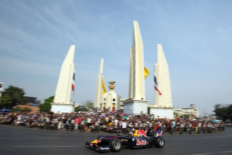 Mark Webber bei einer Demo 2010 in Bangkok