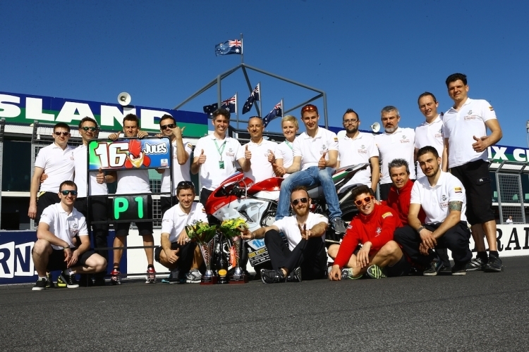 Auf Phillip Island feierte das Team den ersten WM-Sieg für MV Agusta seit 38 Jahren