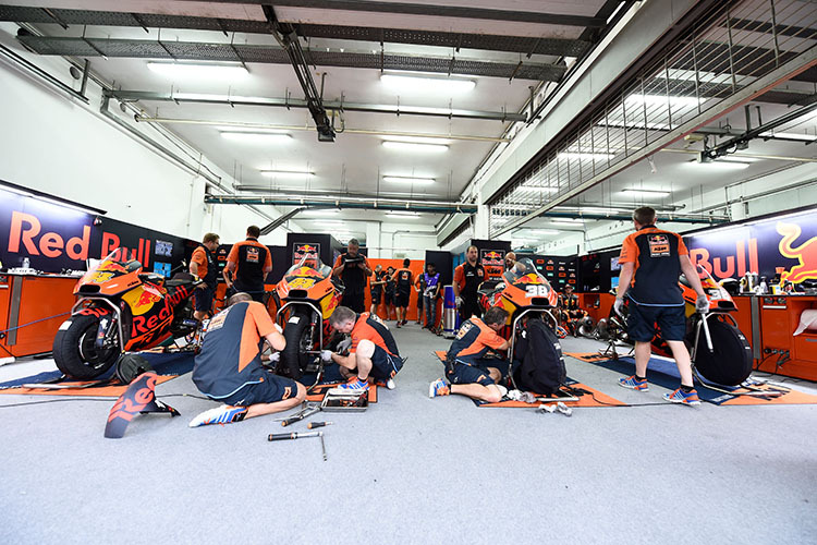 Die MotoGP-Box von Red Bull-KTM: Hohe Erwartungen im dritten Jahr