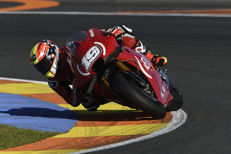 Alvaró Bautista mit der Aprilia RS-GP in Valencia