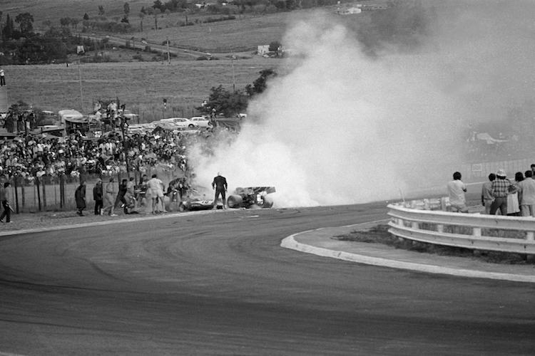 1973 holte Hailwood in Südafrika Clay Regazzoni aus dem Feuer