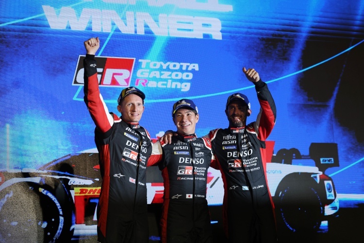 Sieger in Sebring: (v.li.) Mike Conway, Kamui Kobayashi und José María López