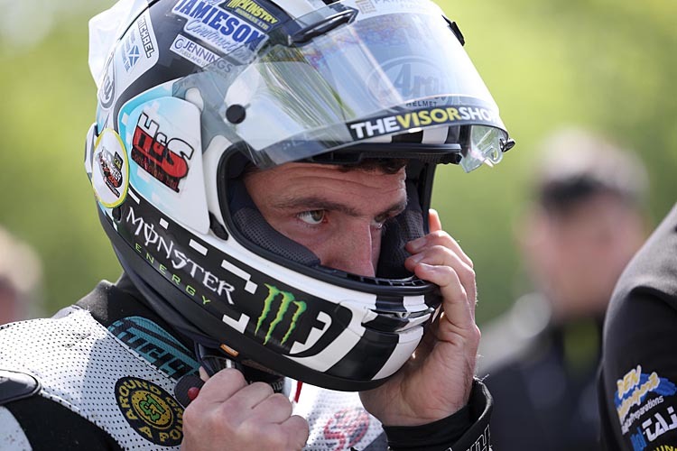 Die Entschlossenhait ist Michael Dunlop deutlich anzusehen