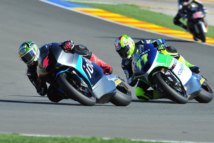 IRTA-Test Valencia: Randy Krummenacher vor Domi Aegerter