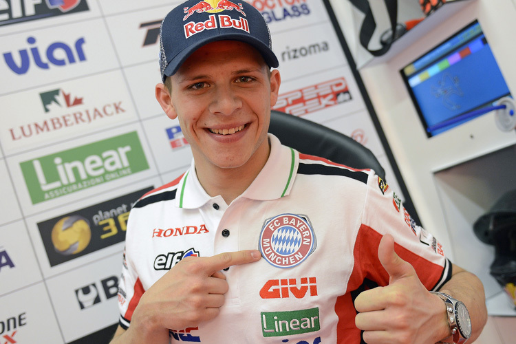 Stefan Bradl mit FC-Bayern-Aufkleber