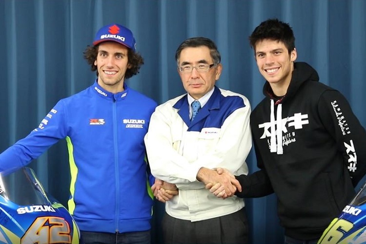 Alex Rins, Toshihiro Suzuki und Joan Mir