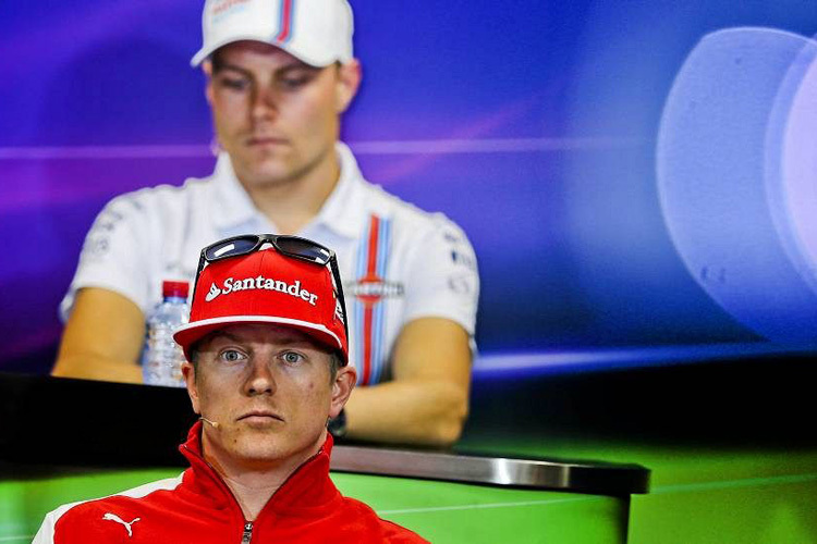 Kimi Räikkönen hat Valtteri Bottas im Nacken