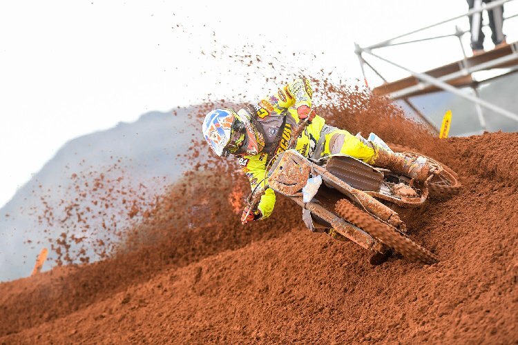 Max Nagl quetscht aus der TM 450 alles heraus