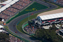 Proppevolle Tribünen im Albert Park von Melbourne