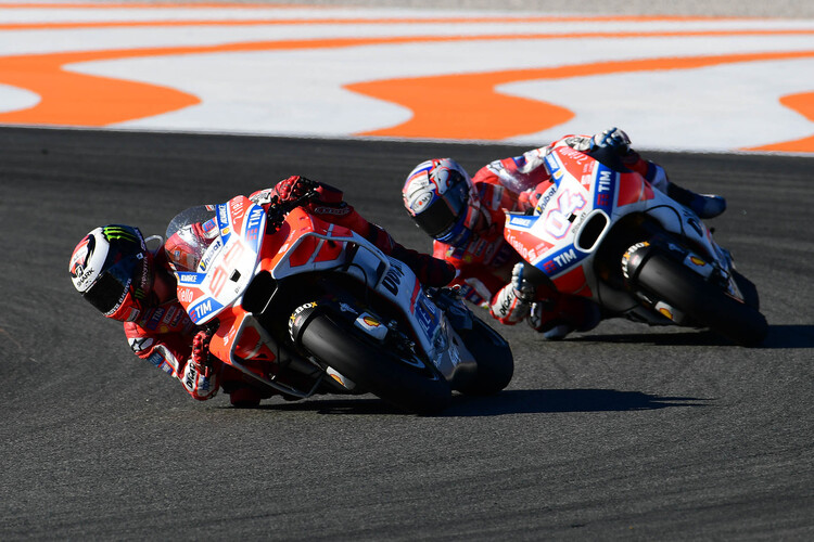 Jorge Lorenzo ließ seinen Teamkollegen Andrea Dovizioso trotz Teamorder nicht vorbei