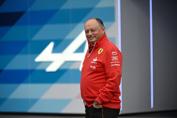 Fred Vasseur freute sich über die starken Auftritte von Carlos Sainz und Charles Leclerc in Suzuka