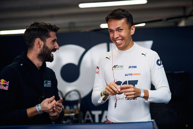 Fleissiger Helfer: Alex Albon