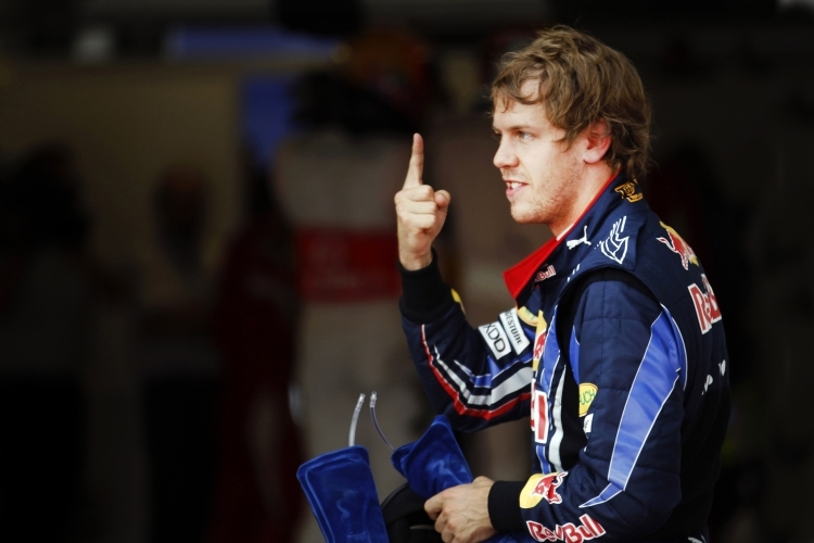 Sebastian Vettel freut sich über die Pole