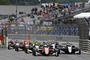 Zum Start führte Callum Ilott das Rennen noch vor Joel Eriksson an