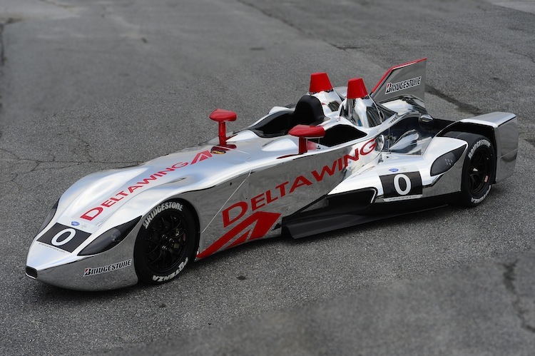 Aus mattschwarz wird chrom: Deltawing