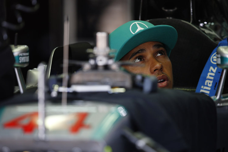 Lewis Hamilton sicherte sich mit 1:40,691 min die erste Bestzeit des Malaysia-Wochenendes