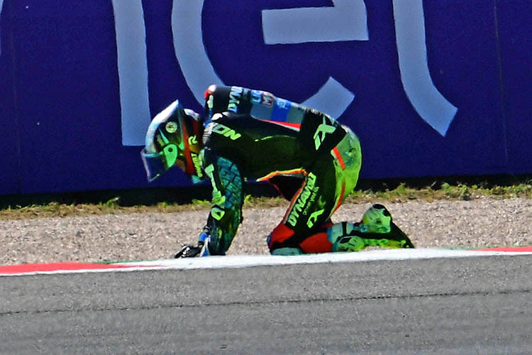 Marcel Schrötter nach dem FP3-Crash in Misano