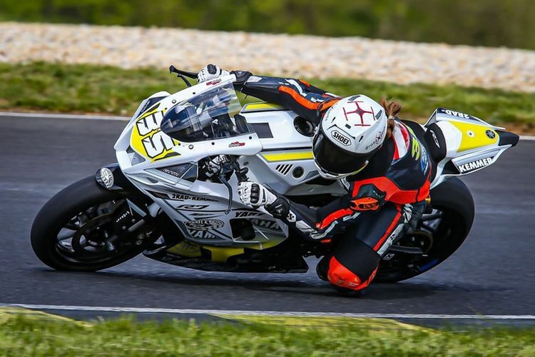 Lena Kemmer beim Test auf dem Pannoniaring