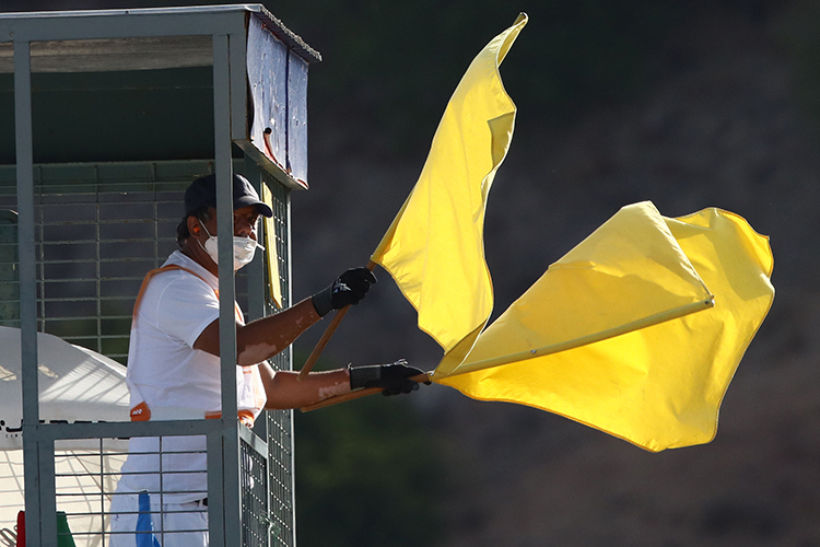 Der Schrecken in der Superpole: Gelbe Flaggen