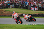 Nach der 11. Runde: Márquez ist mit Lorenzo kolldiert, jetzt flitzt Pedrosa vorbei