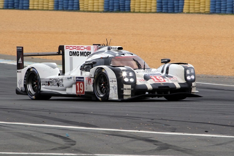 Das Siegerauto aus dem Jahr 2015: Der Porsche 919 Hybrid