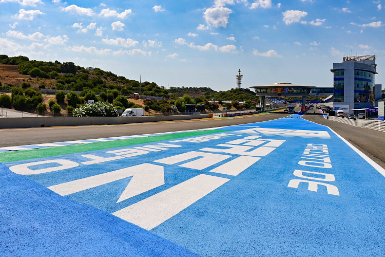 Die Action auf dem Circuito de Jerez musste 50 Minuten lang unterbrochen werden