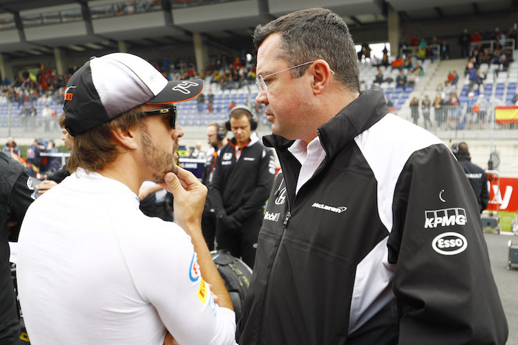 Eric Boullier mit Fernando Alonso