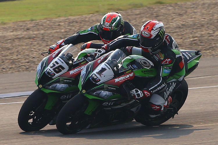 Jonathan Rea (1) gegen Tom Sykes