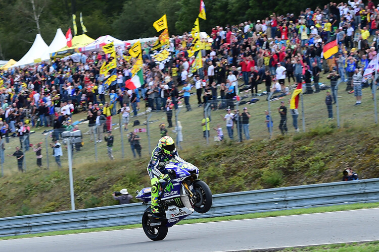 Valentino Rossi in der Auslaufrunde beim Brünn-GP