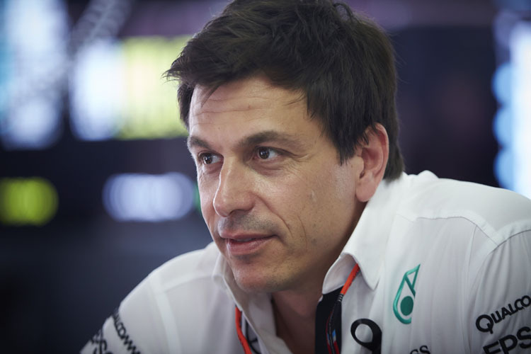 Mercedes-Motorsportdirektor Toto Wolff: «Rückblickend lässt sich sagen, dass die Reifen dann nicht mehr am besten waren»
