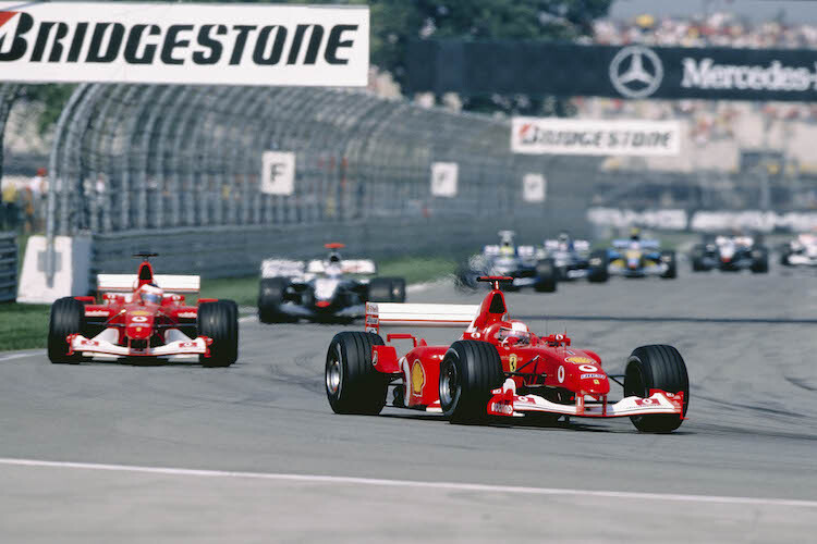 Ferrari 2002 mit Michael Schumacher und Rubens Barrichello