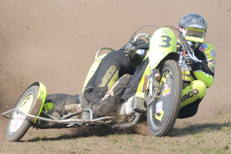 Tommy Kunert fährt auch 2012 Gespann-Rennen