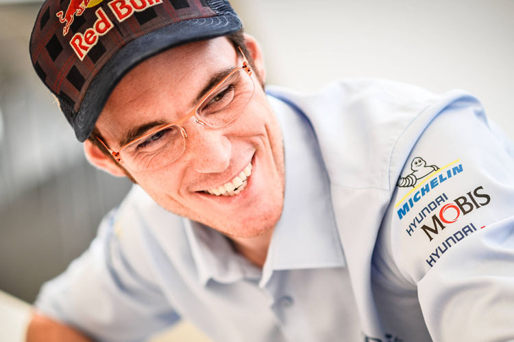 Bis zum Saisonende der Gejagte – Hyundai-Pilot Thierry Neuville 