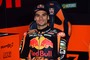 Miguel Oliveira in der Box des Red Bull KTM Ajo-Teams