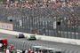 Auf den Fersen: Mike Rockenfeller jagt Leader Gary Paffett