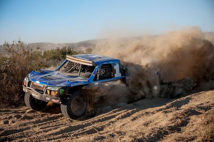 Schwarz bei der Baja 1000