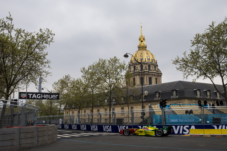 Lucas di Grassi gewann den ersten ePrix von Paris