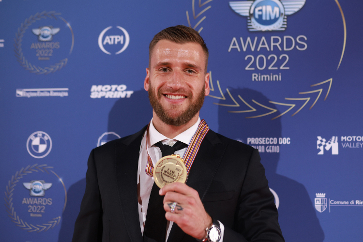 Ken Roczen erhielt in Rimini seine WM-Medaille