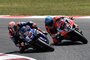 Michael van der Mark (re) hat häufiger mit Marco Melandri (li) zu tun
