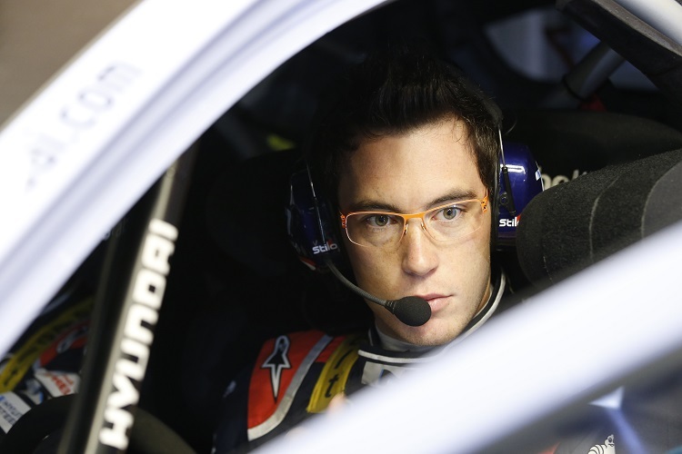 Thierry Neuville bleibt bei Hyundai