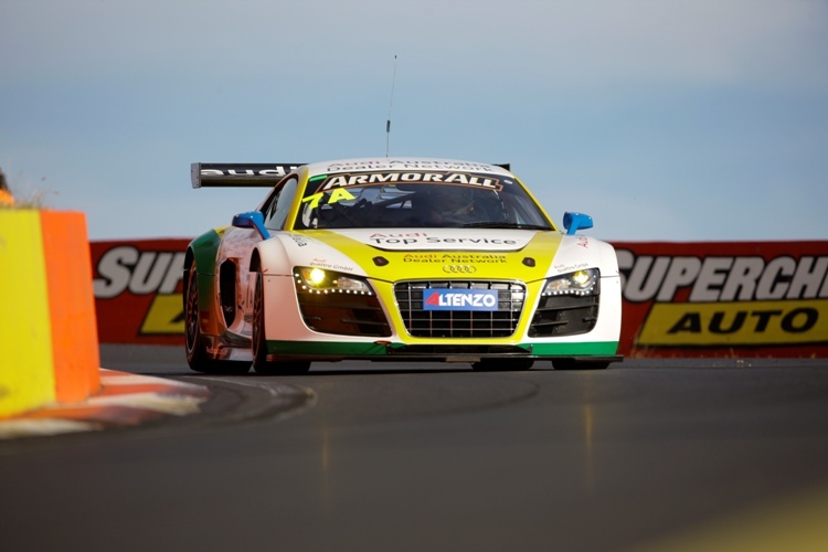 Die Nummer 7 startet am Mount Panorama von ganz vorn