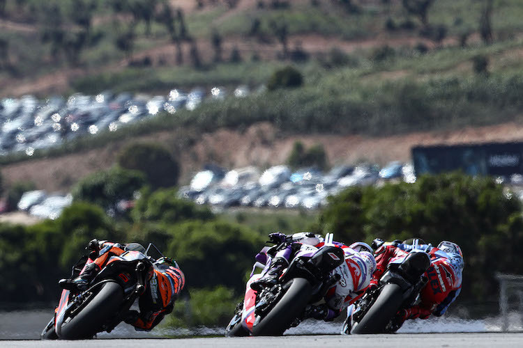 Ein packender Kampf um Platz 4 zwischen KTM, Ducati, Yamaha und Aprilia