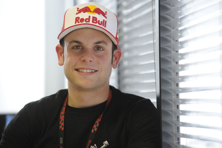 Sandro Cortese wird mit einer Tribüne am Sachsenring geehrt