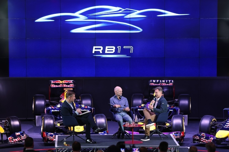 Adrian Newey und Christian Horner bei der Präsentation des Projekts RB17